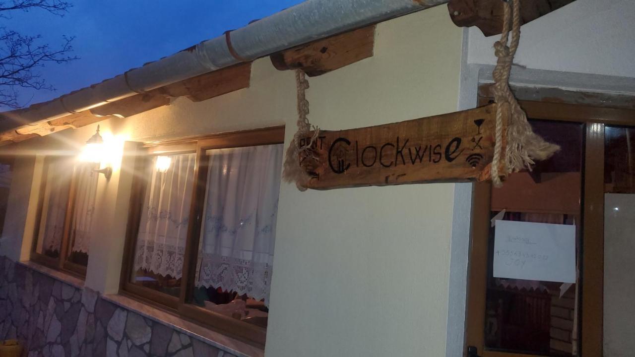 Clockwise Guestrooms Gjirokaster Exterior photo
